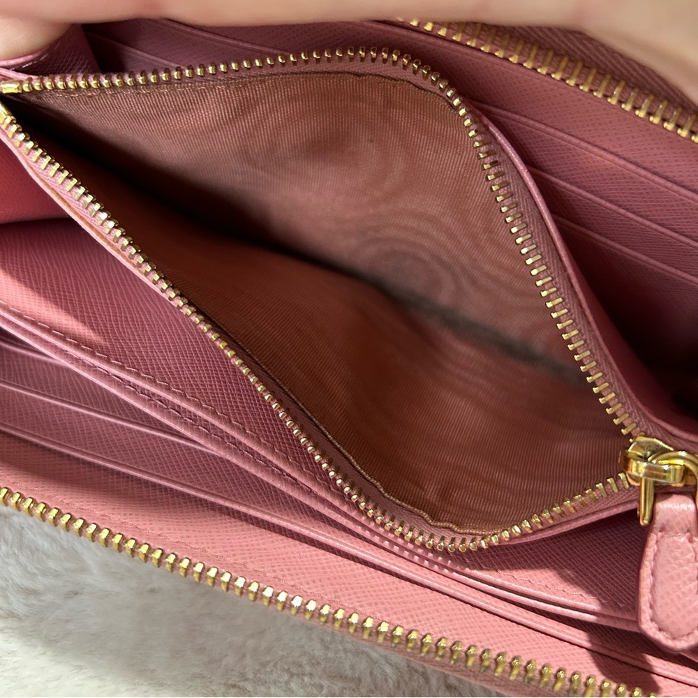 EUC Prada Large Zippy Wallet - Picture 10 of 13